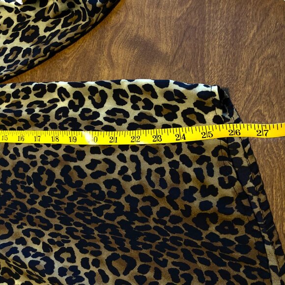 Anne Klein Leopard Print Relaxed Fit Roll Tab Sleeves Pullover Size S - Picture 7 of 9